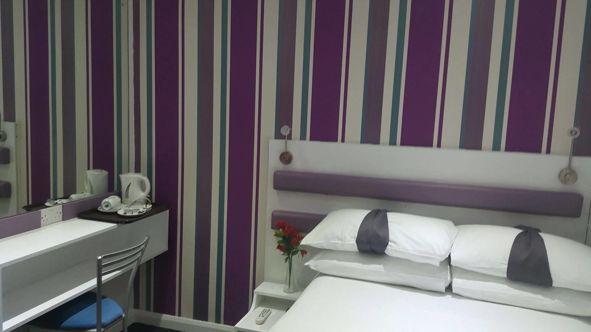 Euro Hotel เวมบลีย์ ภายนอก รูปภาพ